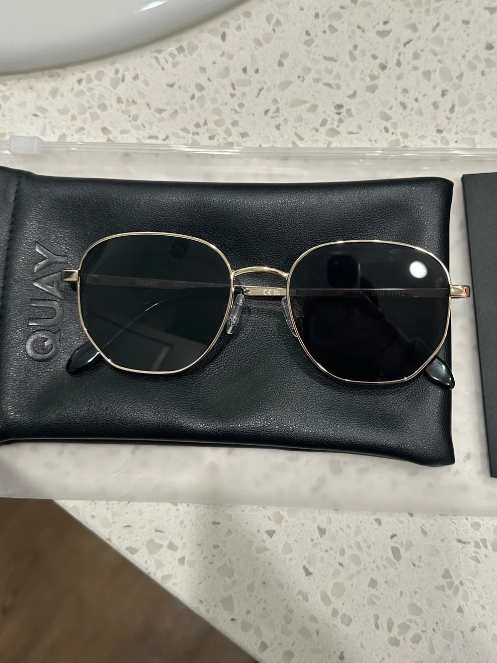 Quay “Big Time” Sunglasses